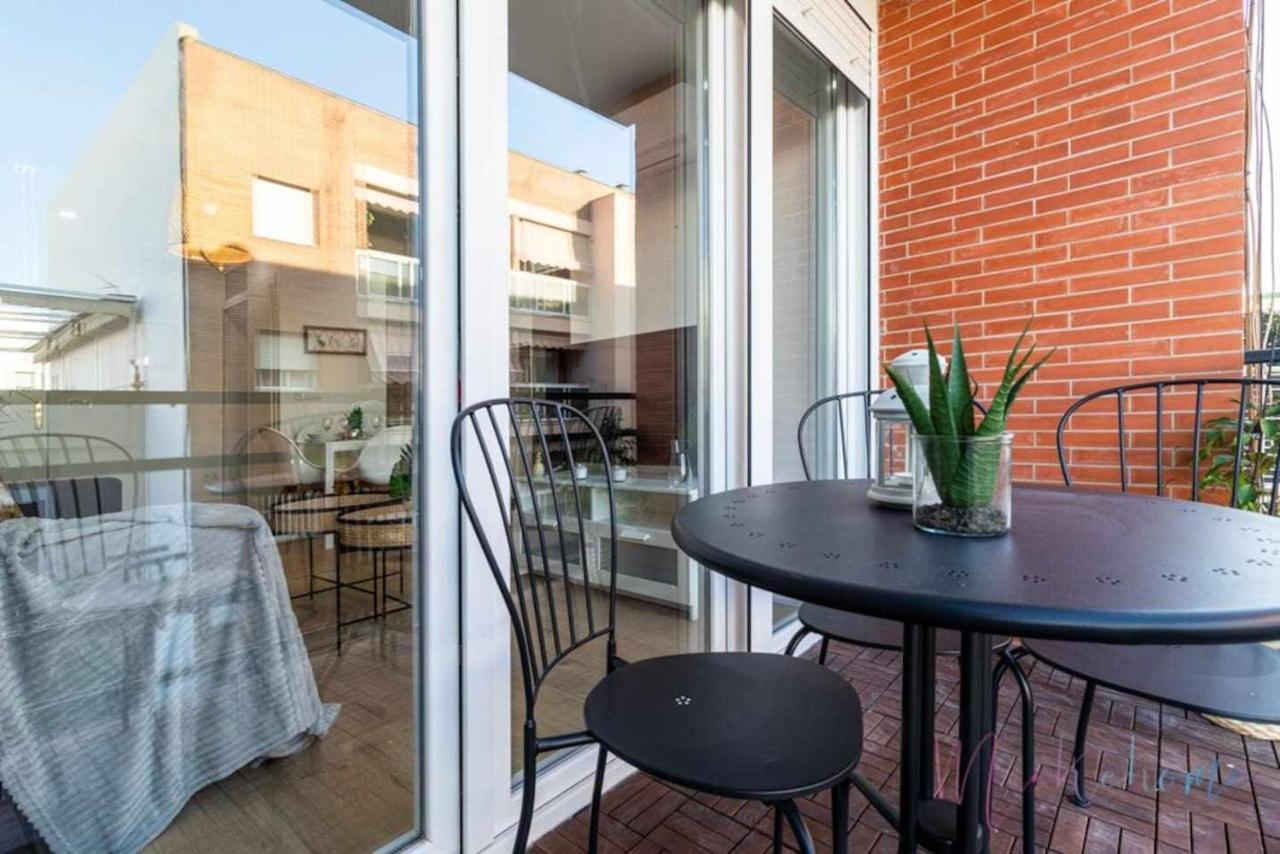 2 En Estadio 6 Plazas Y Metro Apartment *